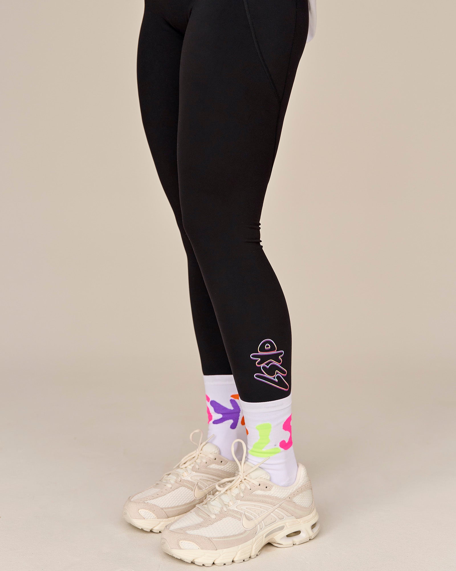 Fusion Graphic Ultra High-Rise Full Length Legging Pockets - Black-Radiate