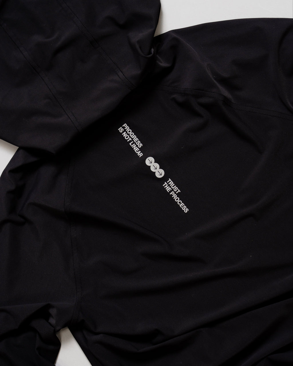 On the Run Long Sleeve - Black