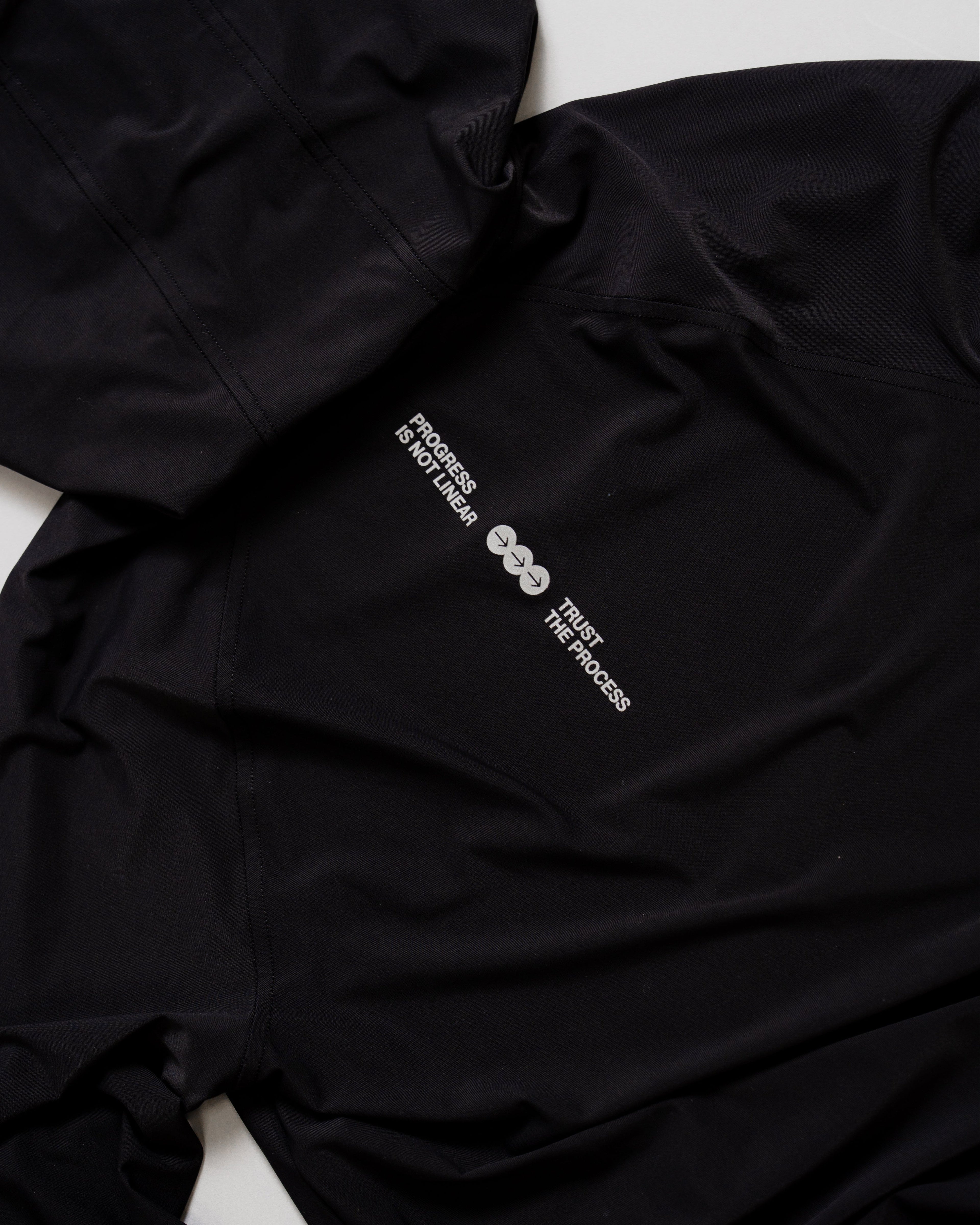 On the Run Long Sleeve - Black
