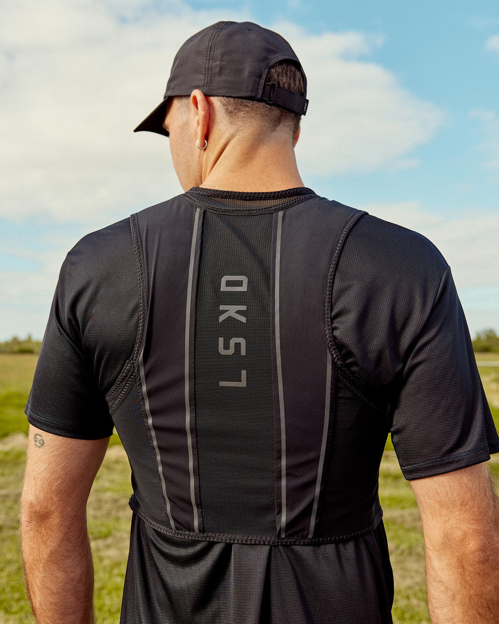 Pace Running Vest - Black-Reflective