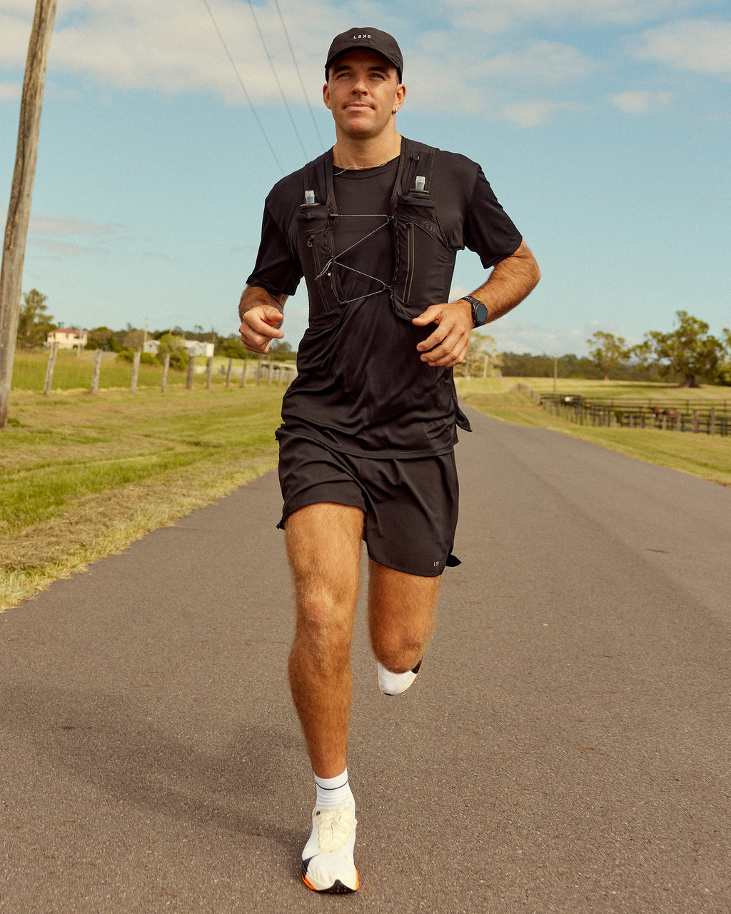 Pace Running Vest - Black-Reflective