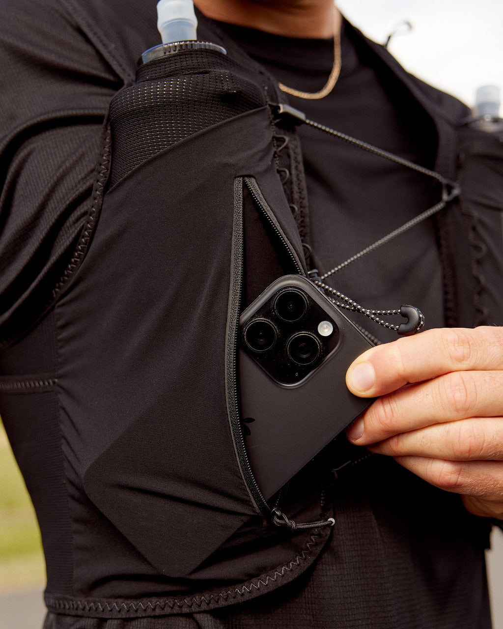 Pace Running Vest - Black-Reflective