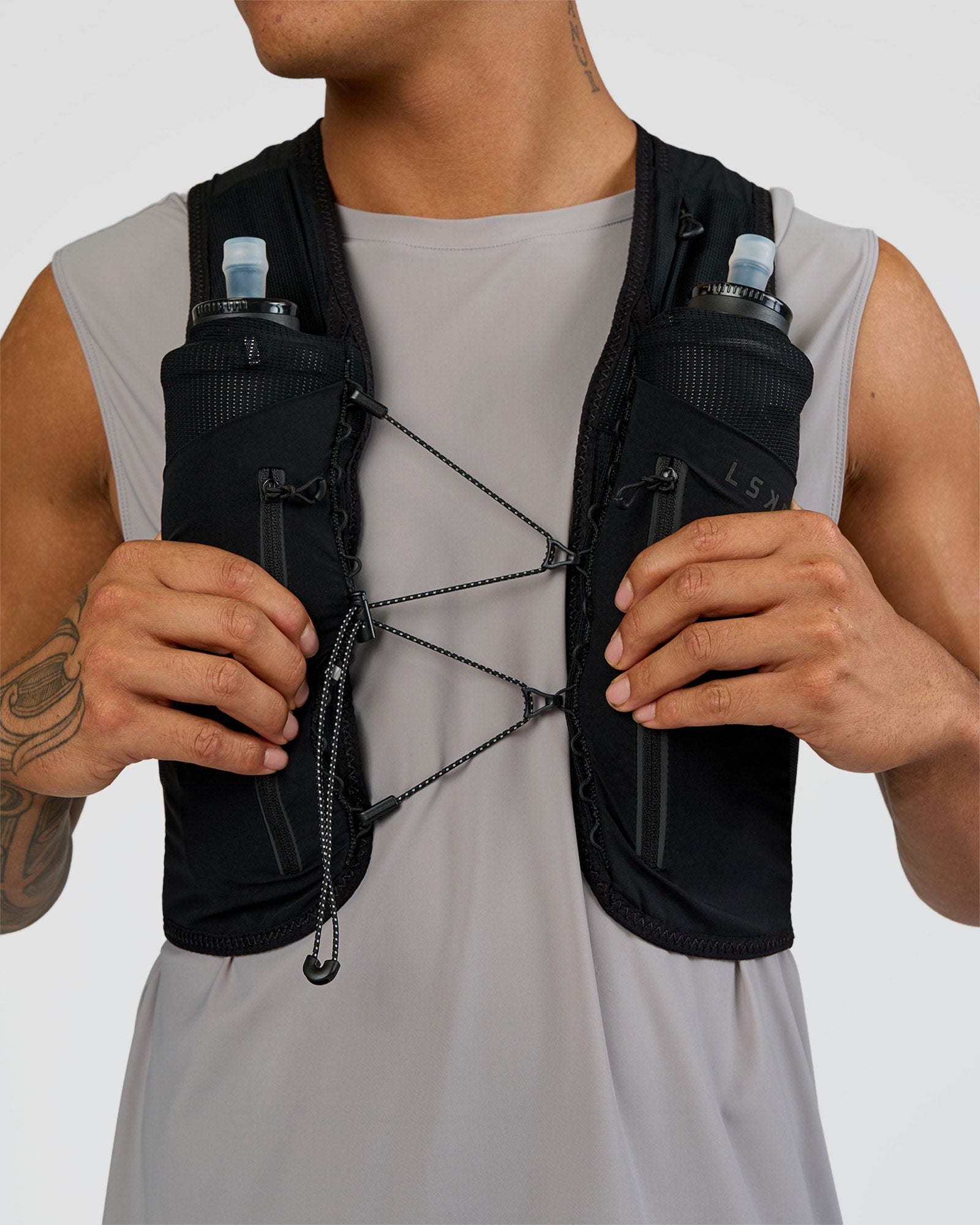Pace Running Vest - Black-Reflective