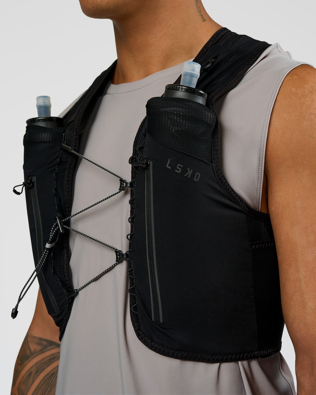 Pace Running Vest - Black-Reflective