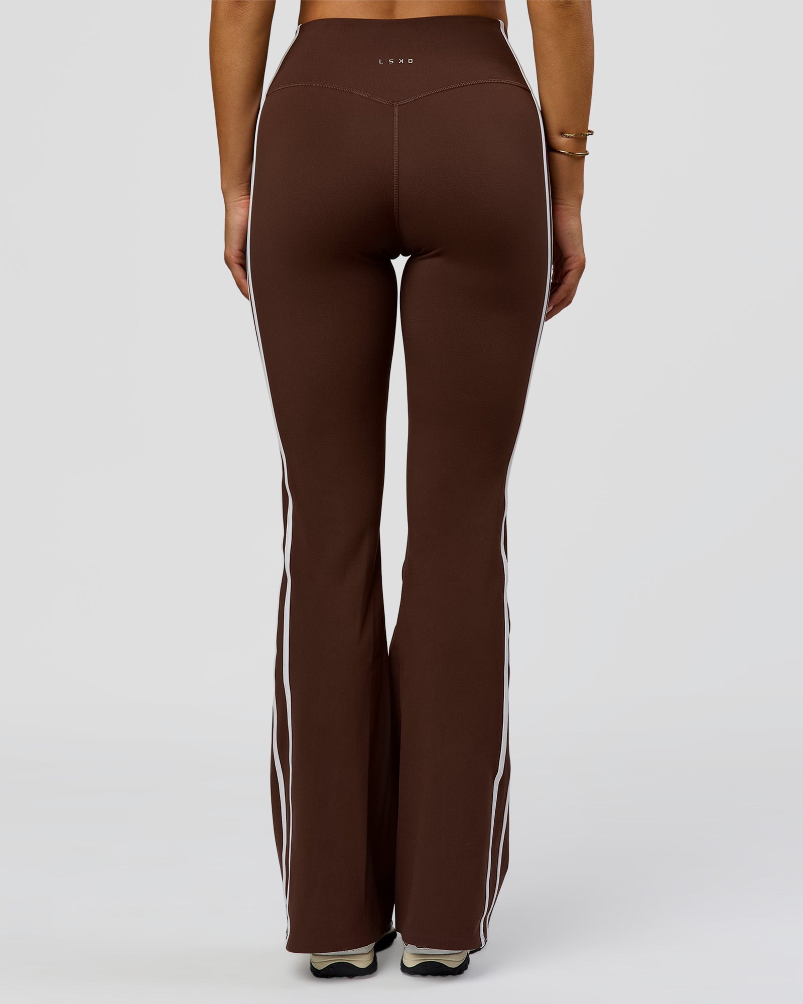 Fusion V-Contour Bind High-Rise Flared Legging - Hot Chocolate-white