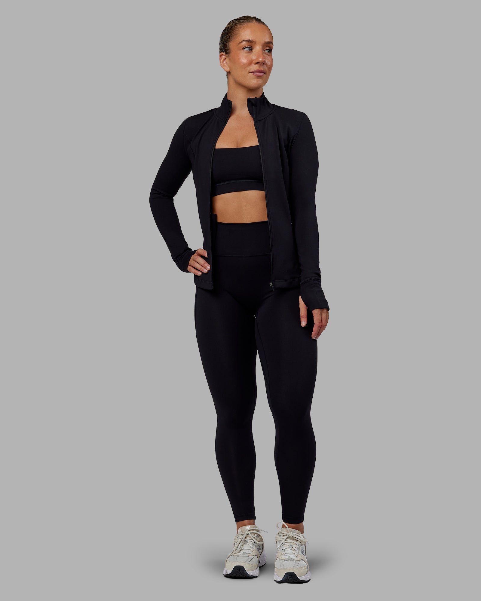 Stride Zip Through Jacket - Black