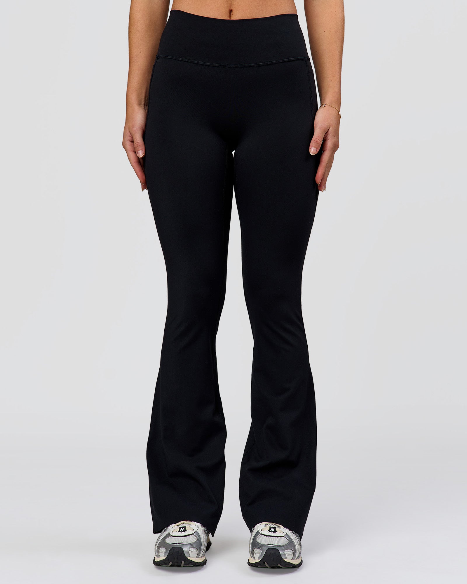 Fusion V-Contour High-Rise Flared Petite Legging Pockets - Black
