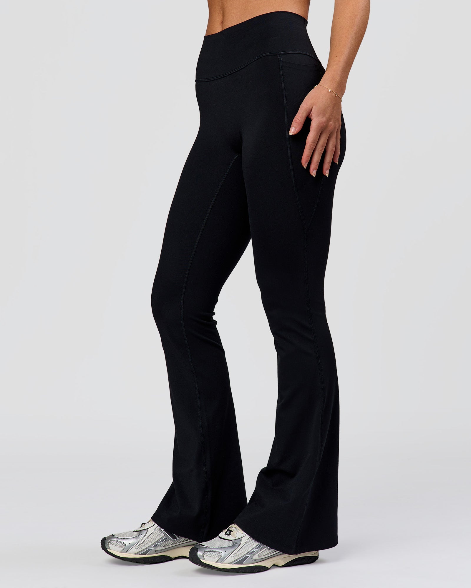 Fusion V-Contour High-Rise Flared Petite Legging Pockets - Black