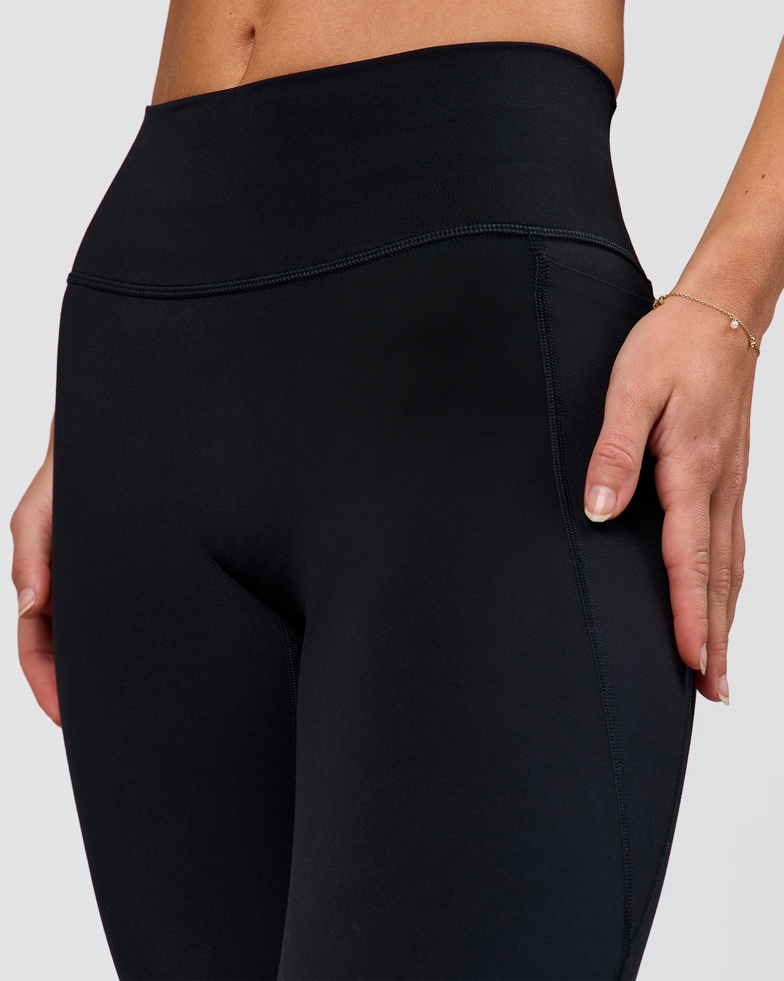 Fusion V-Contour High-Rise Flared Petite Legging Pockets - Black