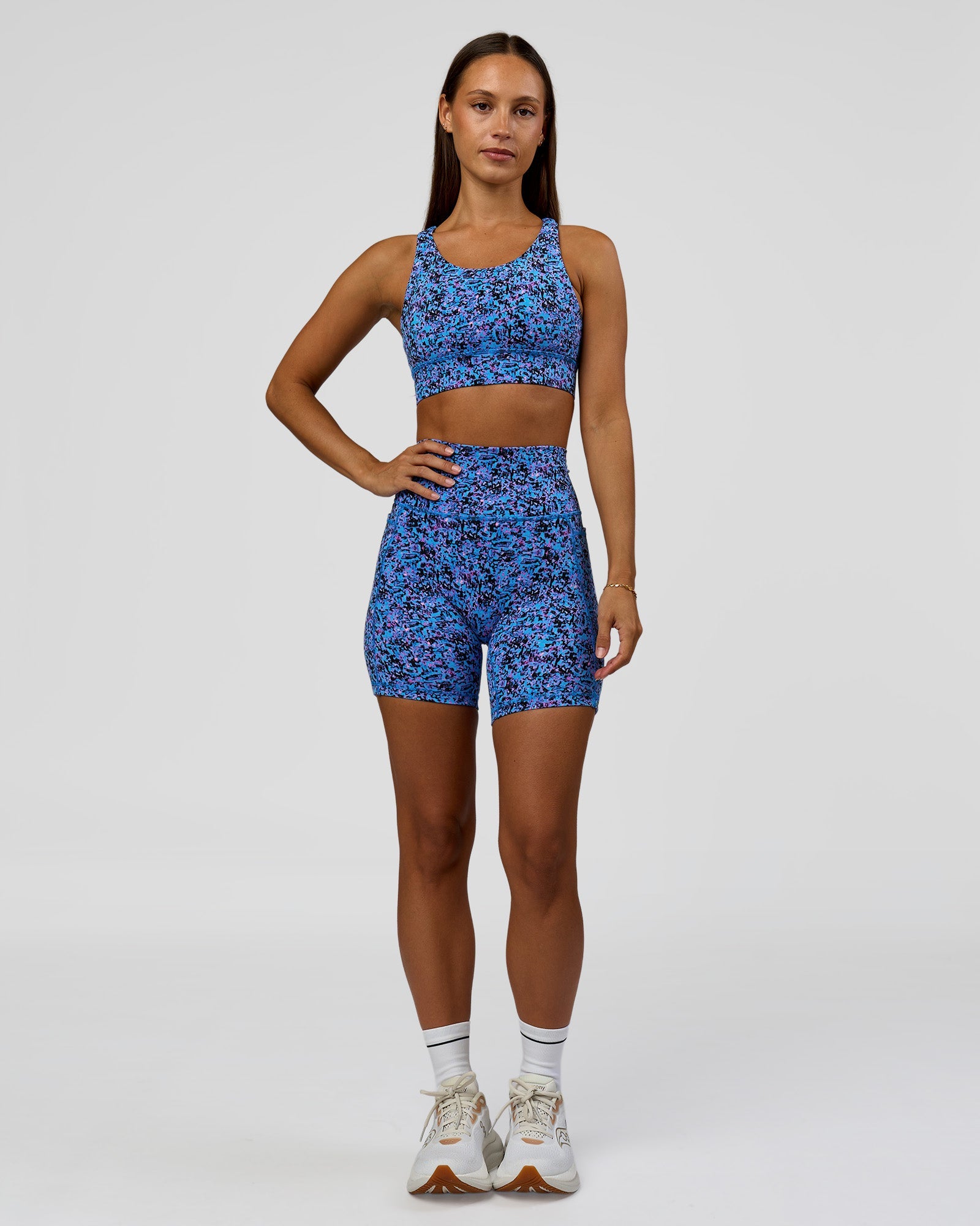 Fusion V-Contour Ultra High-Rise 6" Short Pockets - Energy Print Blue Multi