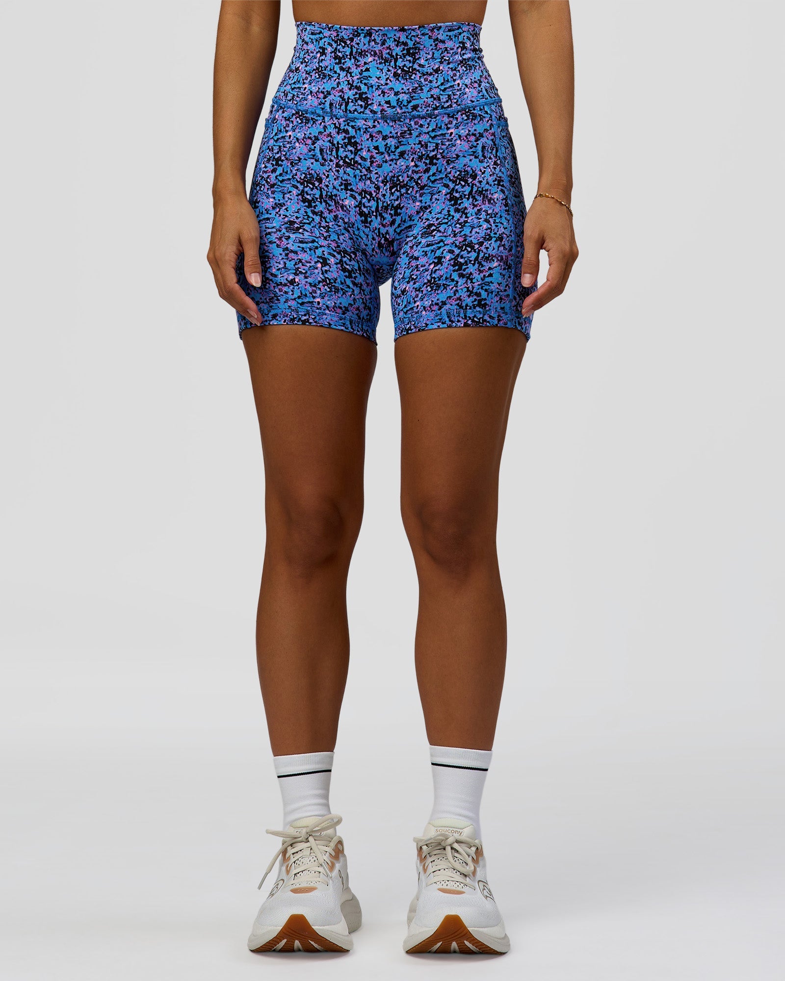 Fusion V-Contour Ultra High-Rise 4” Short Pockets - Energy Print Blue Multi