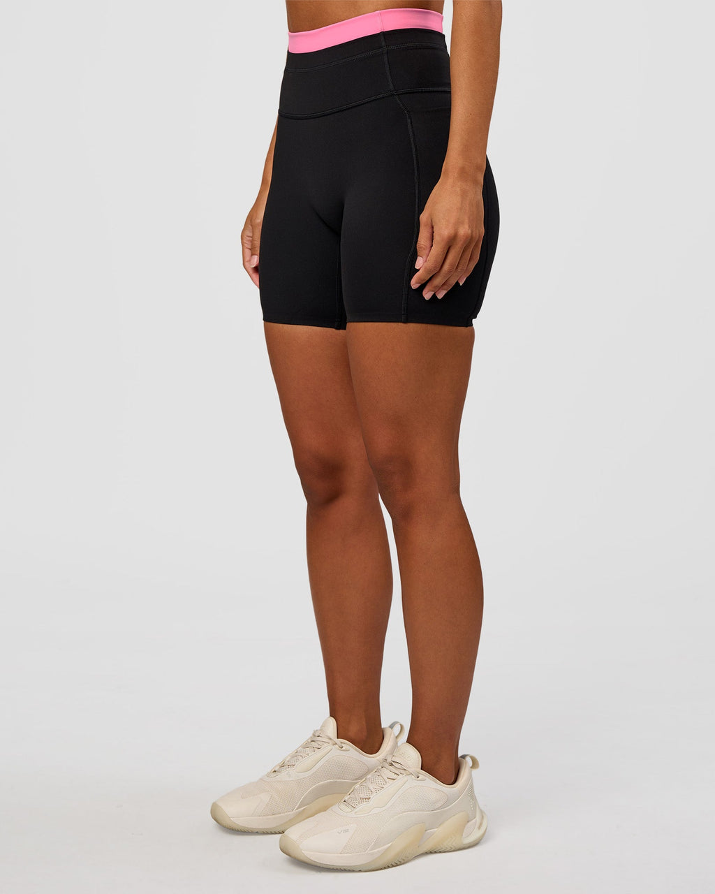 Liberate High-Rise 6" Short Pockets - Black-Candy Pink