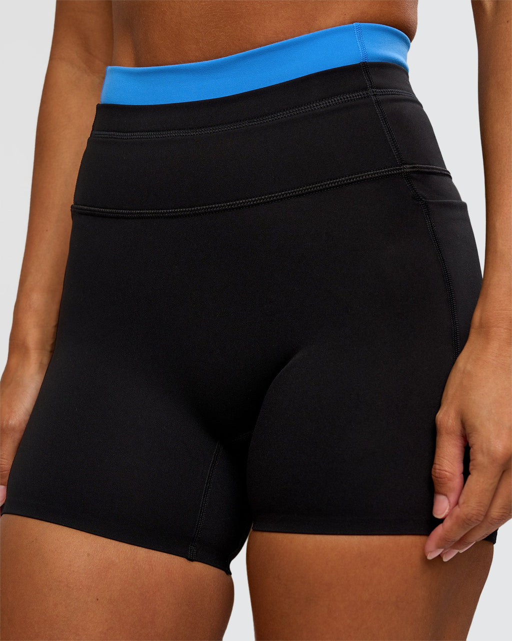 Liberate High-Rise 4" Short Pockets - Black-Palace Blue
