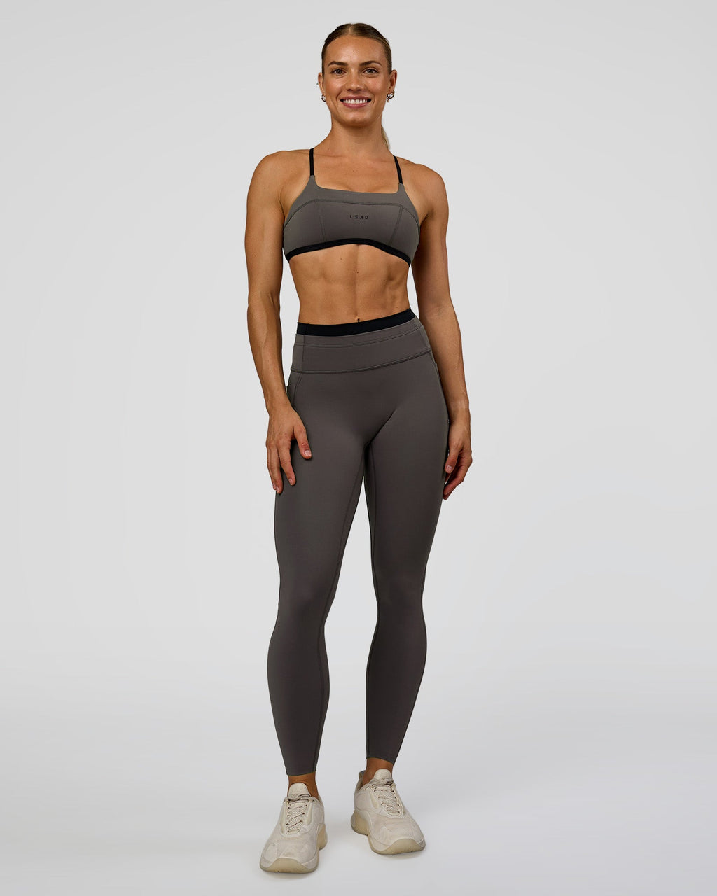 Liberate Sports Bra - Duskstone-Black