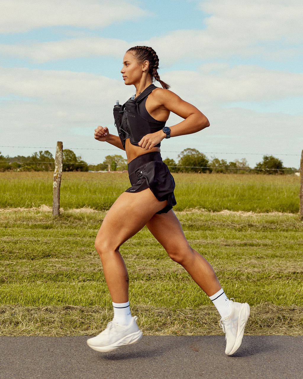 Pace Running Vest - Black-Reflective
